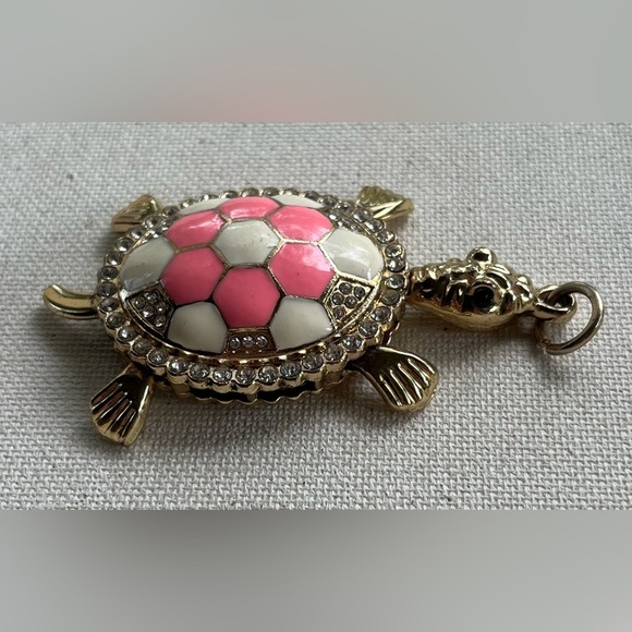 Vintage Turtle Pendant – Pink & White Enamel with Rhinestones - Picture 1 of 4